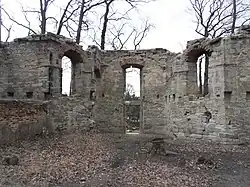 Msene kostel zricenina 1.JPG