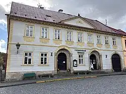 Budova Vlastivědného muzea a galerie v Železnici