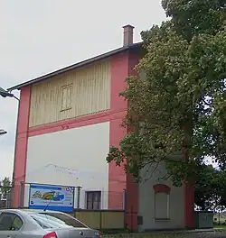 Nádraží Jaroměř - vodárna.jpg