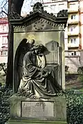 Náhrobek varhaníka Jana Nepomuka Vitáska, od J. Maxe
