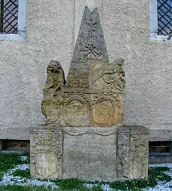Náhrobek Skrbenských z Hříště Hošťálkovy.jpg