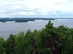 Pohled na Roine z Vehoniemenharju