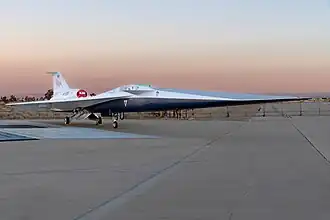 X-59 na rampě Skunk Works