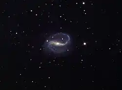 NGC 7479 na snímku z 24-palcového dalekohledu Schulman Foundation na hoře Mt. Lemmon v Arizoně (USA).