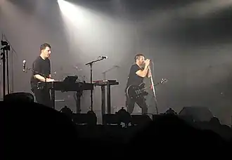 Atticus Ross (vlevo), Trent Reznor (vpravo), říjen 2018