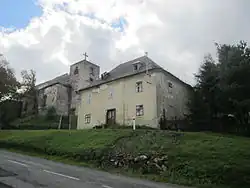 Kostel sv. Michaela archanděla a fara v Nové Vsi v Horách