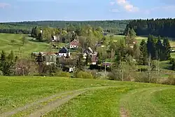 Východní část vesnice nad kaplí