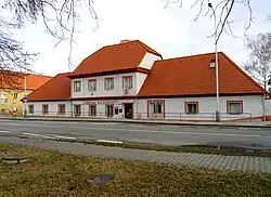 Restaurace Tratttoria Famiglia v centru Březiněvsi