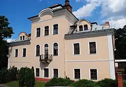 Nalžovický zámek na snímku z roku 2010