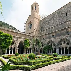 Klášter Fontfroide, Narbonne ve Francii