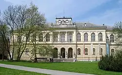 Budova muzea v Lublani, kde se nachází Slovinské národní muzeum a Slovinské přírodovědecké muzeum