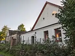 Nedvědice (u Soběslavi) - čp. 9 (2).jpg