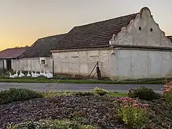 Nedvědice (u Soběslavi) - špýchar u čp. 2.jpg