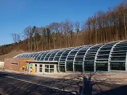 Hlavní loď stanice Nemocnice Motol