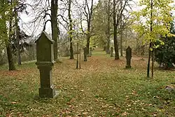 křížová cesta, pohled od hrobky Lobkoviců