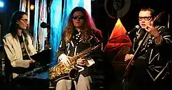 Jindrich Hammo-u-nd Ilem (synth) Matěj Ladislav Klíma (barytonsax) Václav Hrtan (baskytara)