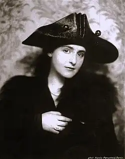 Henny Portenová na snímku Nicoly Perscheida, dvacátá léta