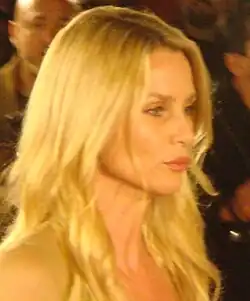 Nicollette Sheridan na premiéře filmu Beowulf v roce 2007