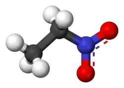 Model molekuly nitroethanu