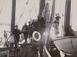 Peder Leonard Hendriksen (1859–1932), Otto Neumann Knoph Sverdrup (1854–1930), Theodor Claudius Jacobsen (1855–1933), Fridtjof Nansen (1861–1930), Henrik Greve Blessing (1866–1916), Lars Pettersen (1860–1898)