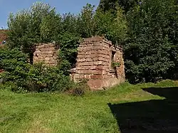 ruiny vodního mlýna