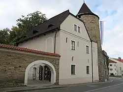 Nové Město nad Metují, šatlava, čp. 1210 01.jpg