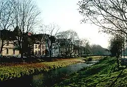 Steinlach jižně od centra města Tübingen