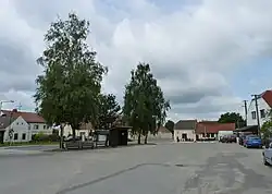 Novosedly nad Nežárkou, náměstí (2011)