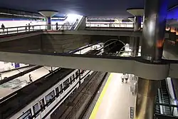 Nástupiště linky 8