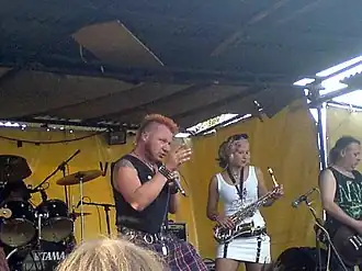 N. V. Ú. hrající 26. 5. 2007 v pražské Modré Vopici