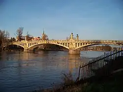 Most přes Labe v Nymburku