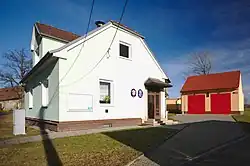 Obecní úřad a hasičská zbrojnice