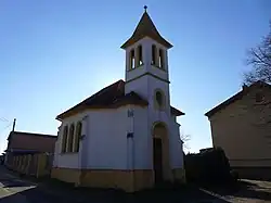Oblekovice kaple Nejsvětější Trojice 01.JPG