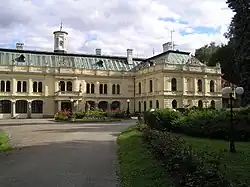 Jižní průčelí zámku