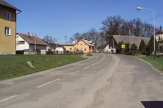 Silnice II/273 v Oknech