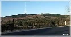 Pohled na Okole ze silnice č. 365, vedoucí z Jelení Góry do Legnice