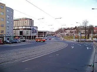 Olšanské náměstí, pohled z Jičínské k Prokopově ulici