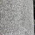 František Karel Rott, *24.4.1850 †20.9.1917, Olšanské hřbitovy – Majitel dílny a továrny na hudební nástroje na Král. Vinohradech
