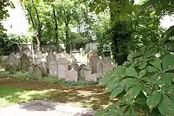 Old Jewish Cemetery in Žižkov, Prague 05.JPG