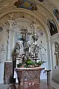 Oltář v kapli českých patronů