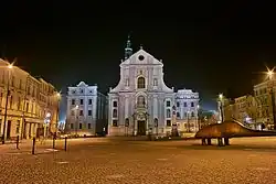 Opava, Dolní náměstí, kostel sv.Vojtěcha.jpg