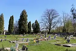 Opolany, cemetery.jpg