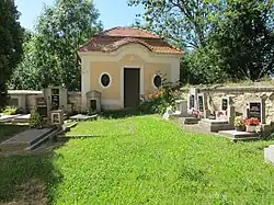 Barokní márnice na hřbitově