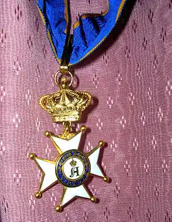 Insignie řádu ve třídě komtura