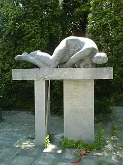 Pomník Miloše Sýkory z roku 1965 v Ostravě