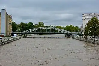 Rozvodnění řeky Ostravice v Ostravě u Sýkorova mostu