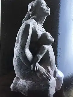 Otilie Šuterová, plastika z volné tvorby, materiál: poštorenská keramická hlína