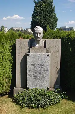 Hrob Karla Volkerta na Ottakringském hřbitově