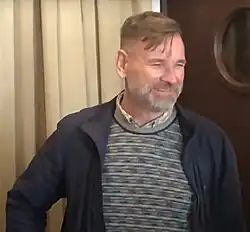 Otto Placht na Novotného lávce v Praze při křtu knihy Jiřího Kuchaře „Léčitelé, jasnovidci a mágové“ (2021)