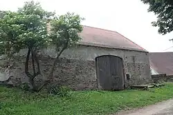 Overview 2 of barn 1 in Boňov, Jaroměřice nad Rokytnou, Třebíč District.jpg